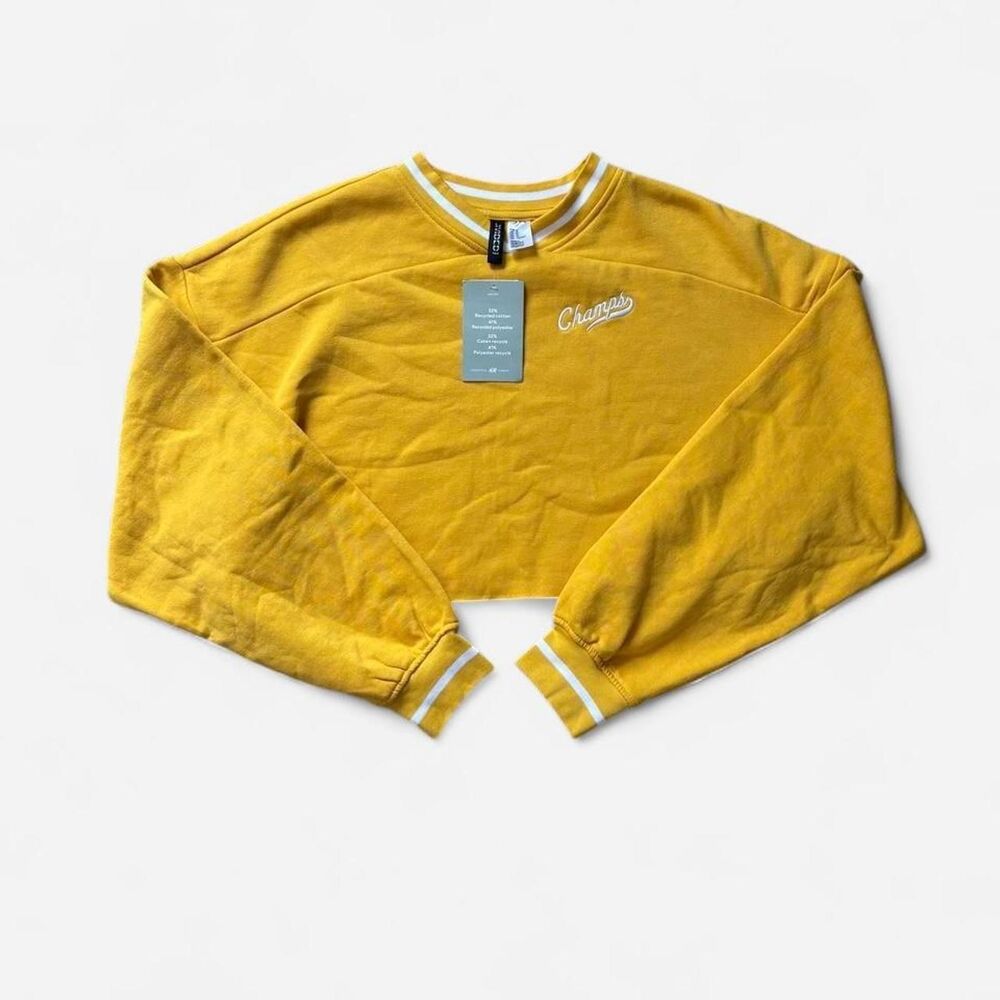 H&M Divided yellow cropped sweatshirt